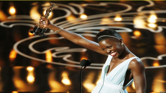 Lupita Nyong'o - Vencedora do Oscar 2014 de Melhor Atriz Coadjuvante